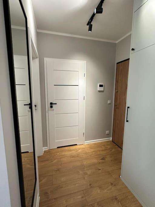Project Comfort Lazurowa 15A/85 Blisko Jednostki Wat Warszawa Διαμέρισμα Εξωτερικό φωτογραφία
